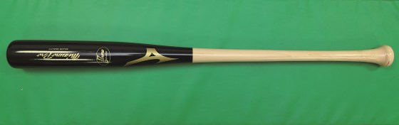 阪神・大山悠輔 ミズノのバット ライバルからもらったバットで大きな