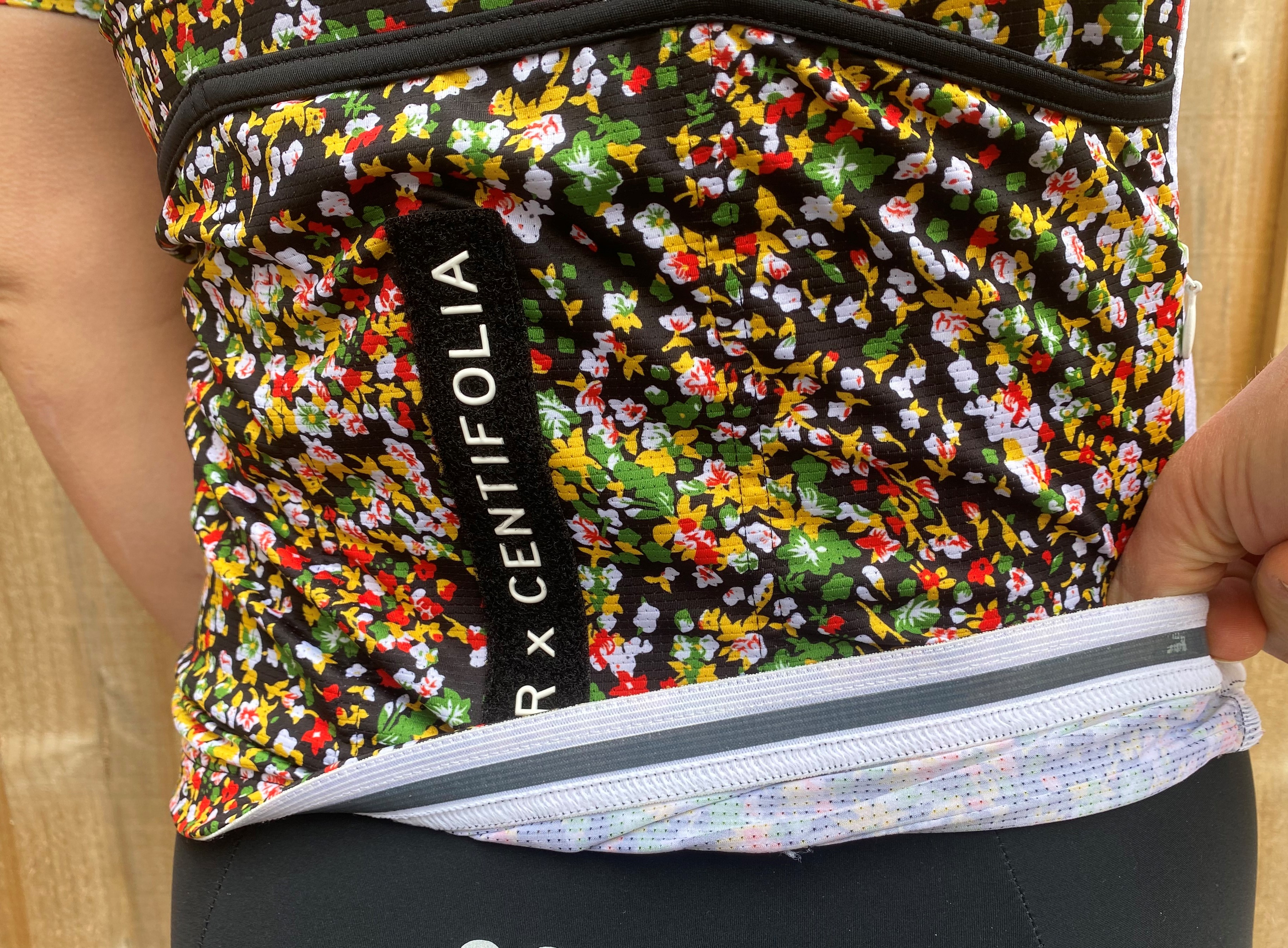 Cafe du Cycliste Women's Centifolia Floriane jersey review