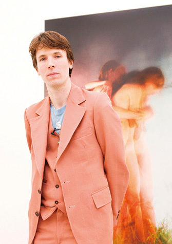 絶大な人気 若手写真家ライアン・マッギンレー | 2013年1月号