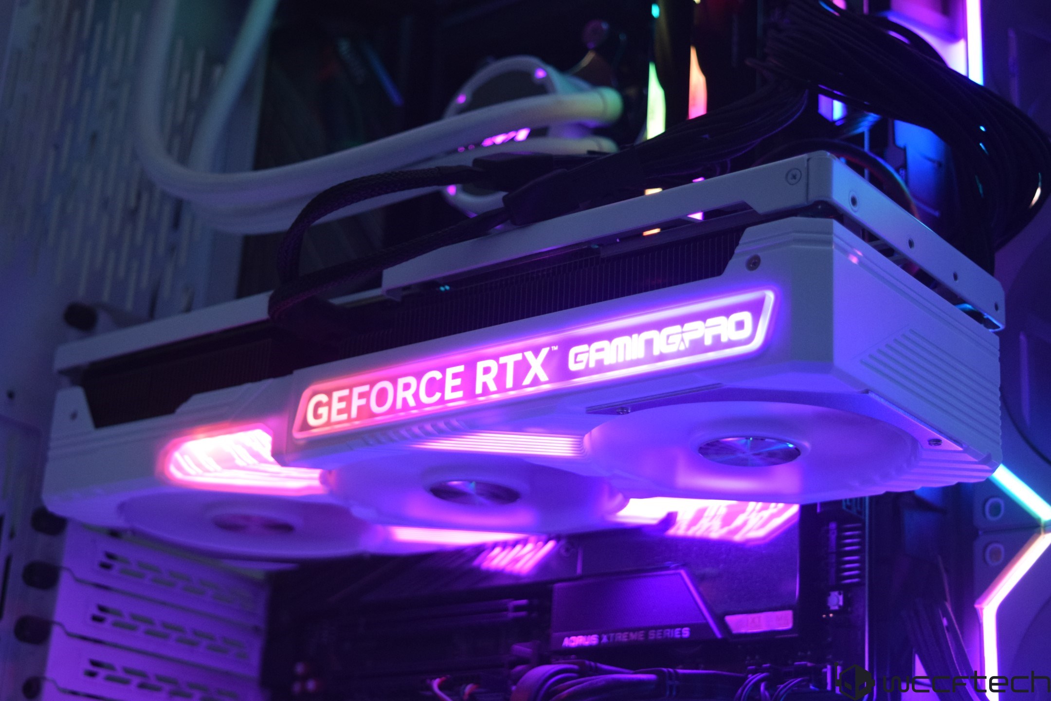 Palit GeForce RTX 4070 Ti SUPER GamingPro OC White 16 GB Graphics