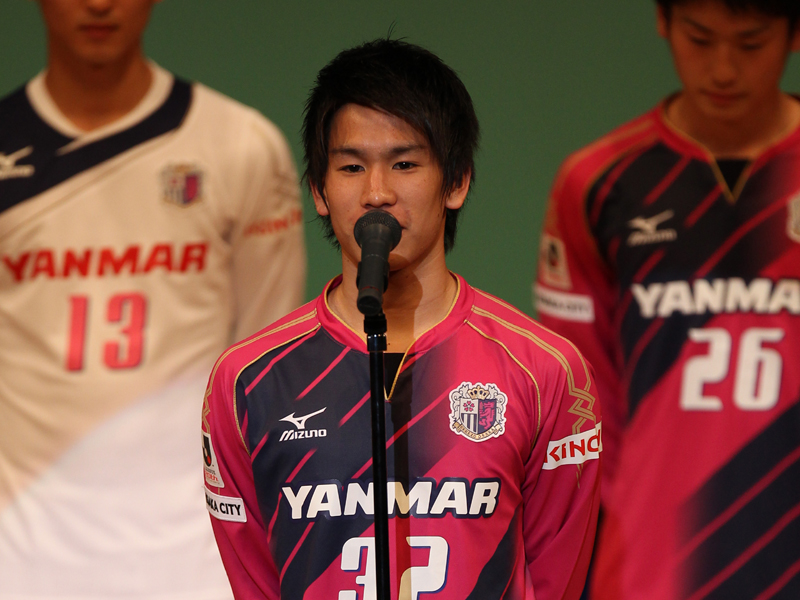 2013新体制発表会見」を行いました | セレッソ大阪オフィシャルウェブ