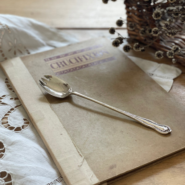 シルバープレート製フルーツ用先割れスプーン イギリスアンティーク