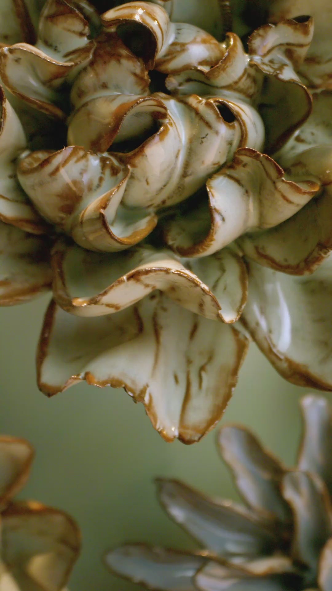 Kitch Wall Decor Ceramic Flowers - Handcrafted Rustic Charm