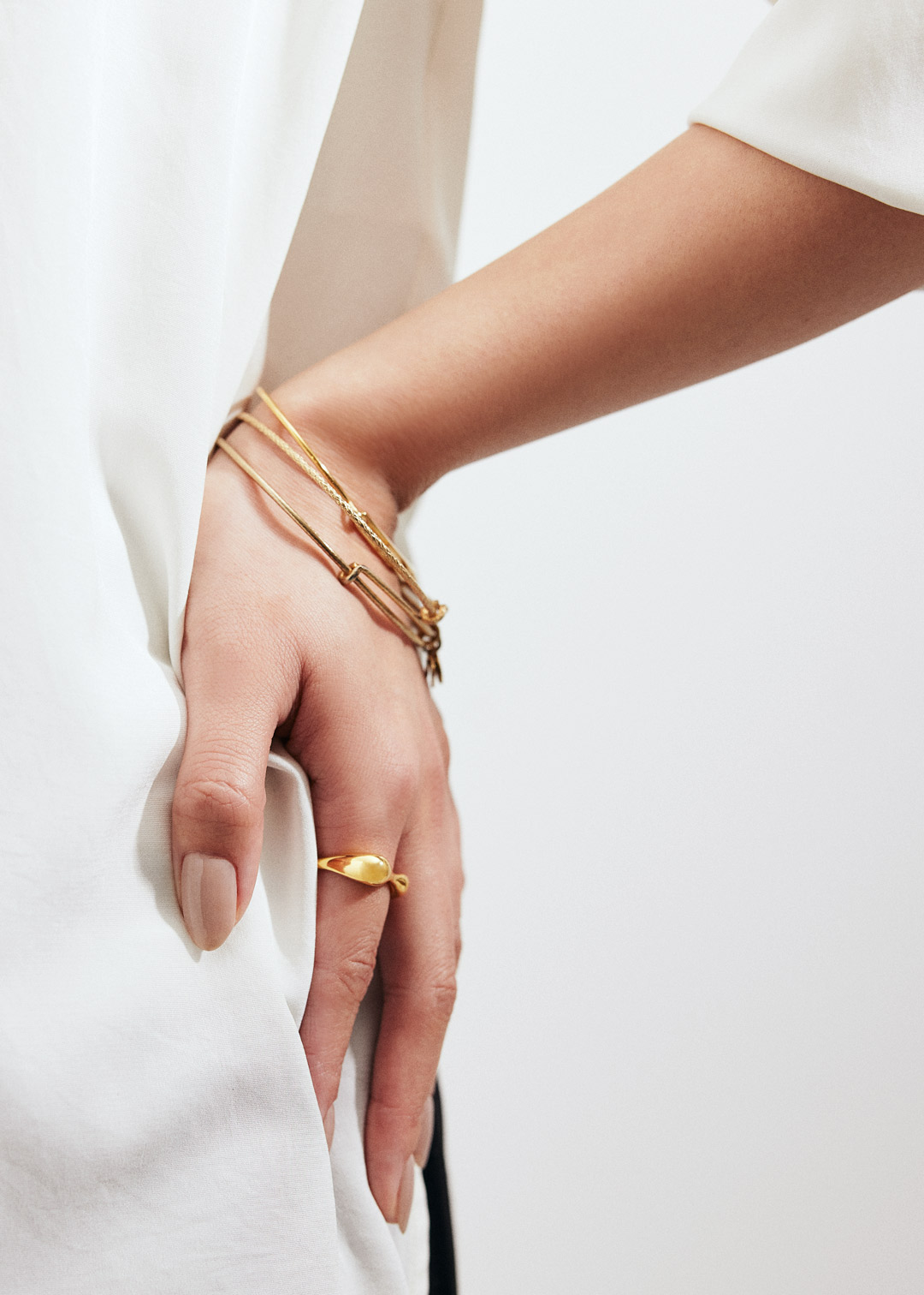 cirila（シリラ）公式｜爪を傷つけないセルフジェルネイルの世界へ