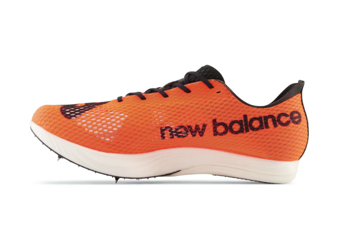 NB公式 - ニュースリリース - ニューバランス ランニング カーボン