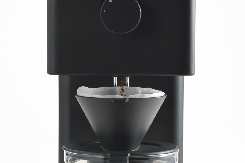 コーヒー界のレジェンド監修！自宅でこだわりの一杯を楽しめる全自動