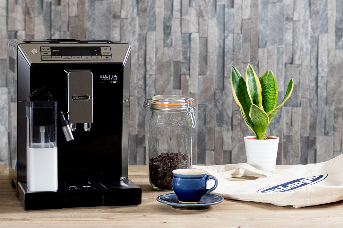 スイッチ一つで、いつでも手軽にプロの味を！デロンギ エレッタ