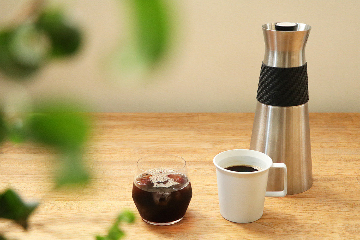 レビュー】360度どこからでも注げる保温ポットがおすすめ。Coresから