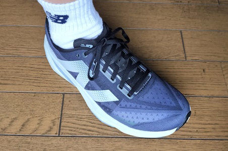 ニューバランス FuelCell Rebel v4(フューエルセル レベル)のサイズ感