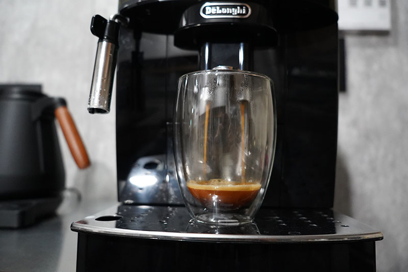 ECAM22112】デロンギのコーヒーメーカー・マグニフィカSをレビュー