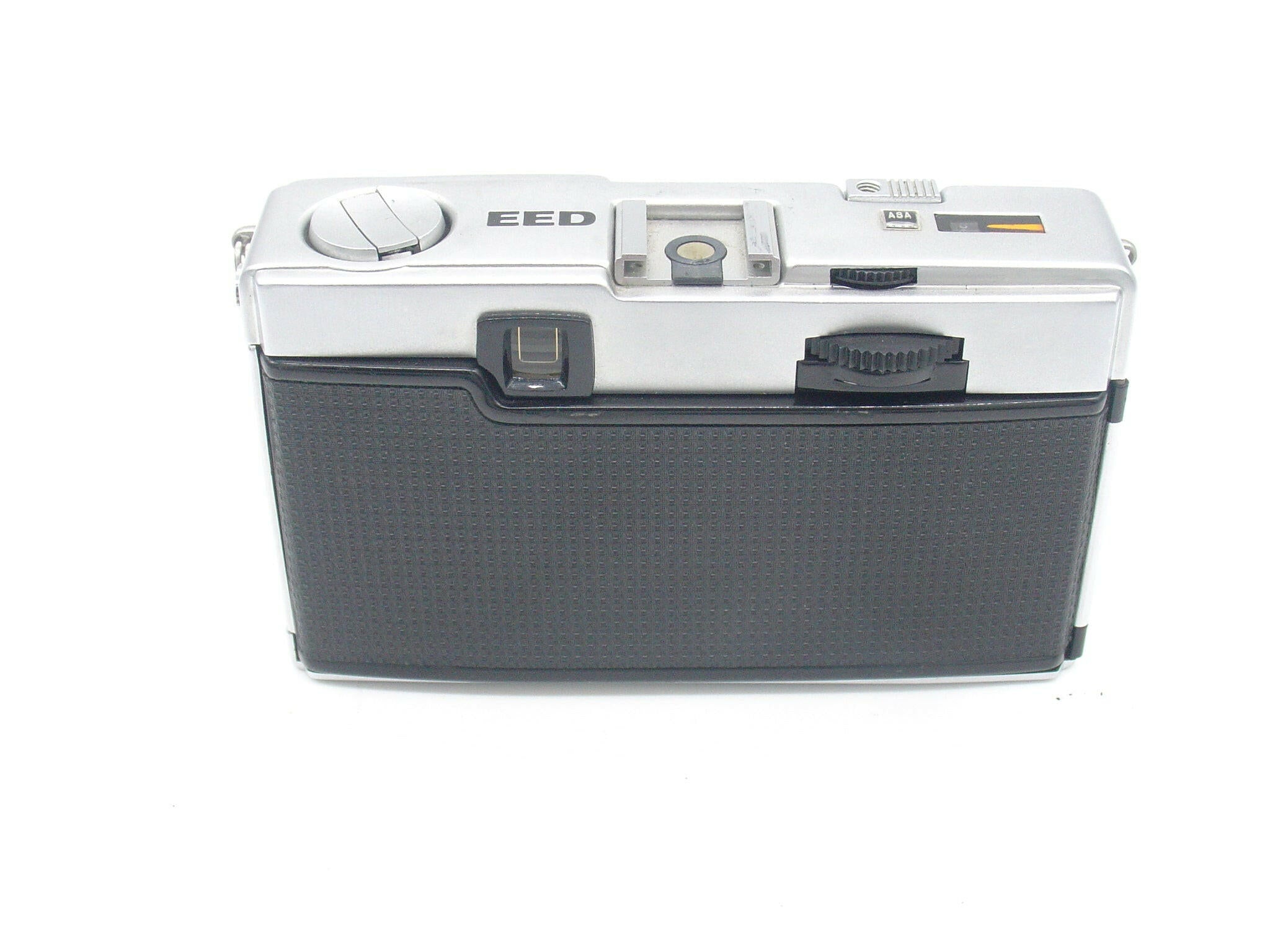 Olympus PEN EED half-frame camera | Classic Cameras AU