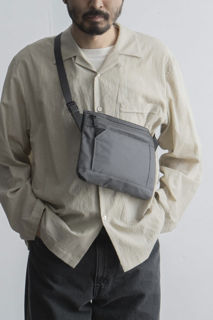 MONOLITH SACOCHE STANDARD SS サコッシュ スタンダード SD-4004