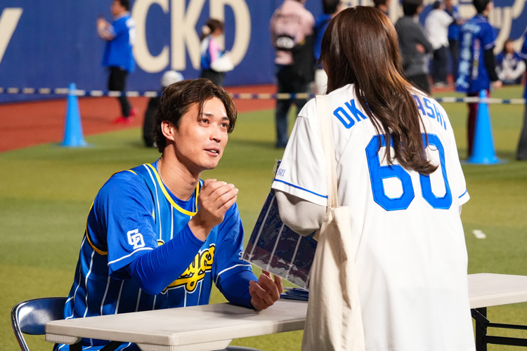 中日ドラゴンズ ファンフェスタ2024』「グッズ手渡し会参加付き