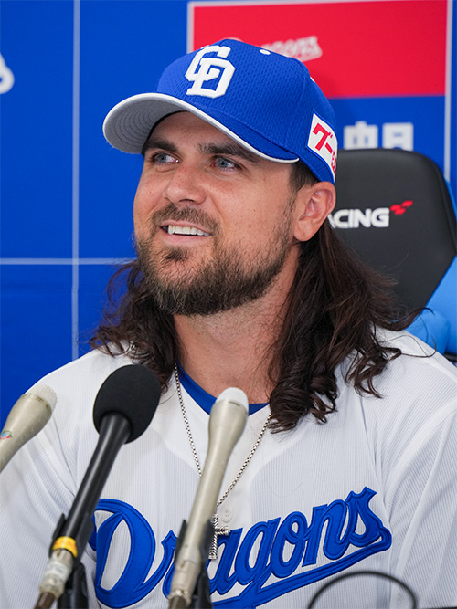 マイケル・チェイビス選手入団会見：ドラゴンズニュース - 中日