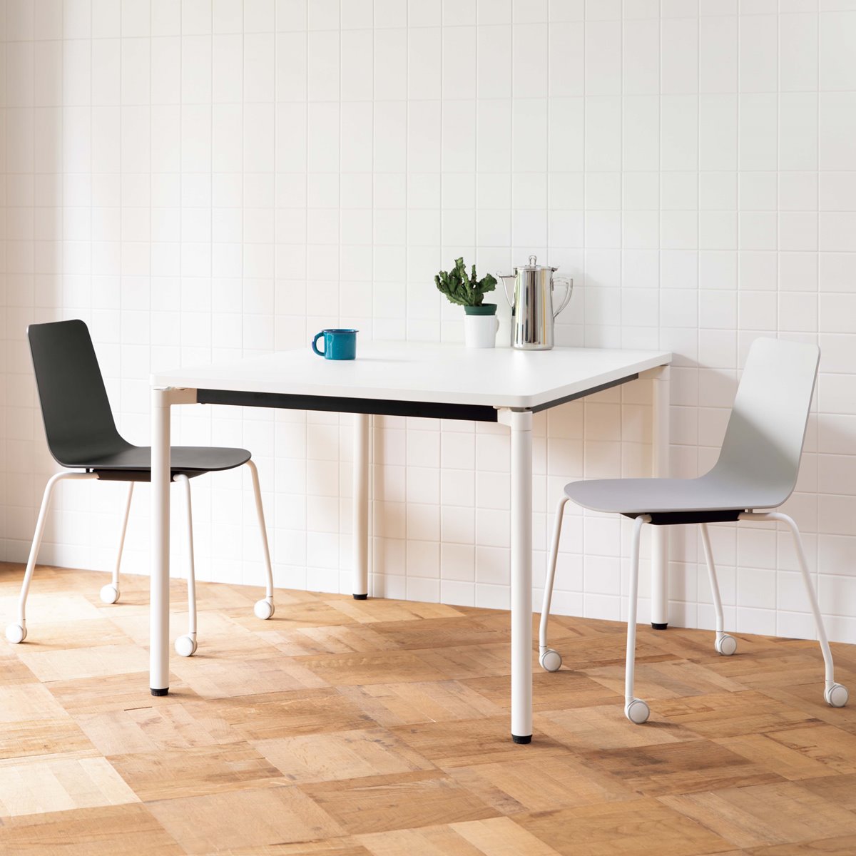 コクヨ 会議用イス(ミーティングチェア) ミケット(Mycket)チェア