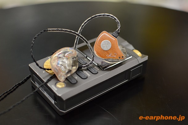 カスタムIEM】UniqueMelody MAVIS/MAVERICKカスタムレビュー