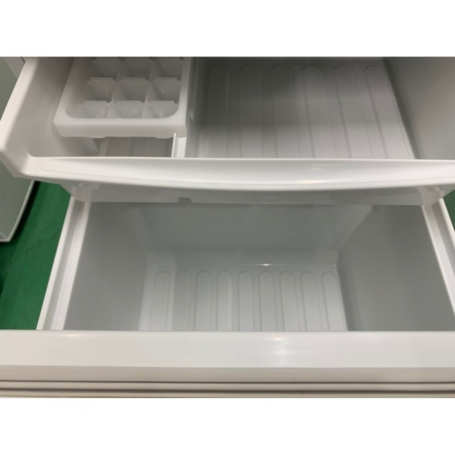 SHARP (シャープ) 2011年製 137L 2ドア冷蔵庫 SJ-914 2011年製 137L