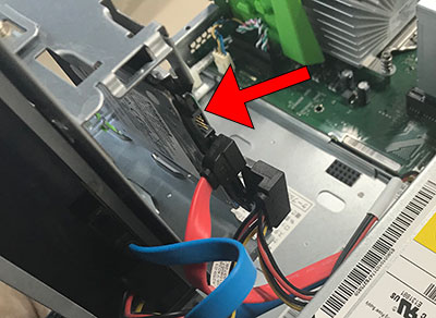 富士通 ESPRIMO D587/Rのハードディスク交換修理 エラーコード：E104-1