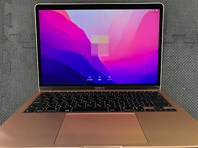 MacBook Air A2337 画面の半分が真っ黒になった修理 | 液晶修理センター
