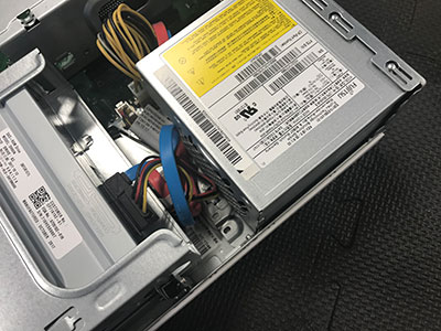 富士通 ESPRIMO D587/Rのハードディスク交換修理 エラーコード：E104-1