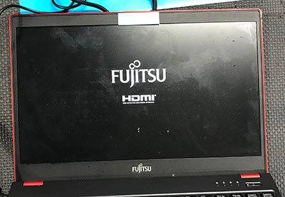 富士通 U938/T (FMVU17041) の画面故障 液晶パネル交換修理 | 液晶修理