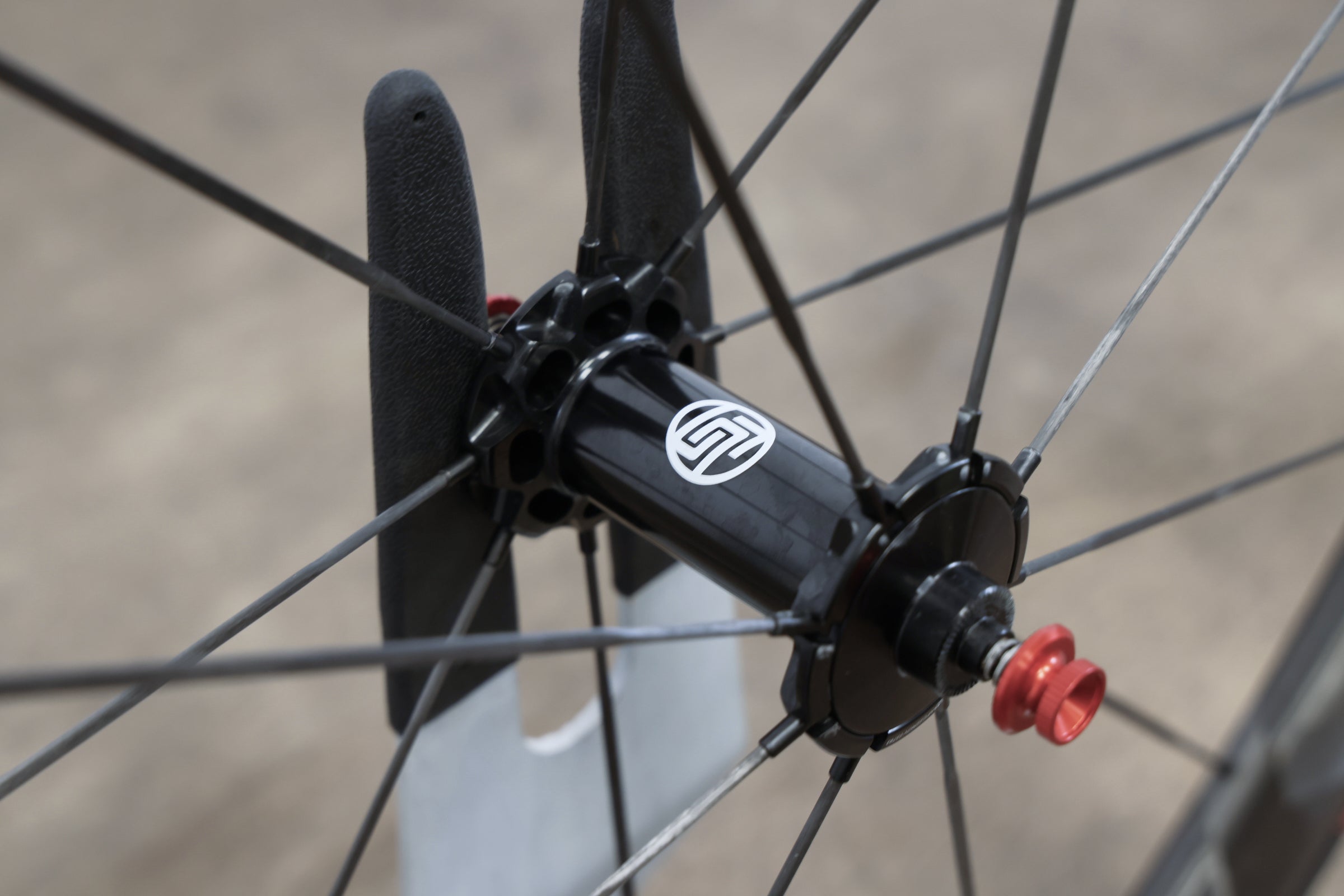 Winspace Lun Hyper R45 Carbon Tubeless Rim Brake Wheelset Shimano