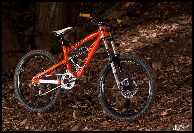 Jack Fogelquist's New Banshee Scythe! - Pinkbike