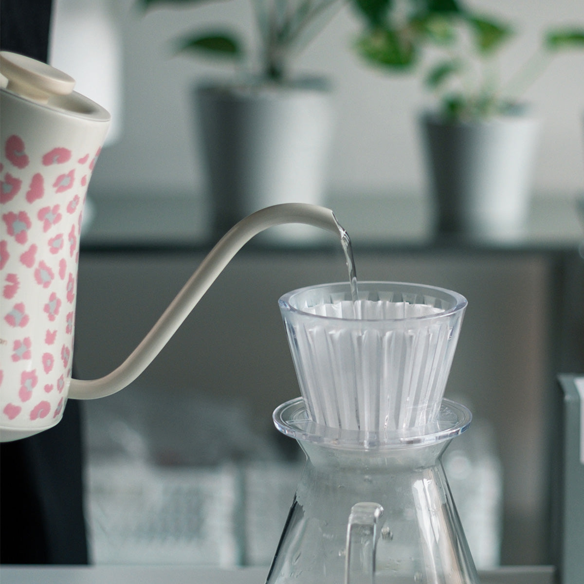 ドリップケトル LUX900｜プレミアムモデル・900ml大容量