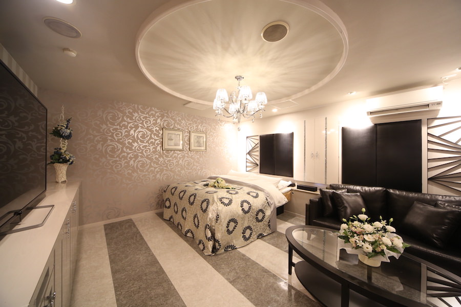 デラックスルームの料金/部屋写真｜HOTEL Fairy Six(フェアリーシックス)