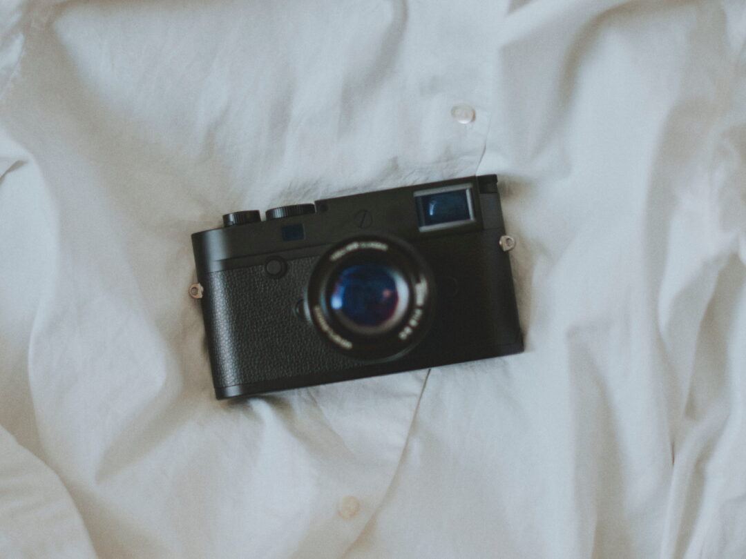 LEICA M10 モノクローム with HELIAR Classic 50mm / f1.5 - FOTONE