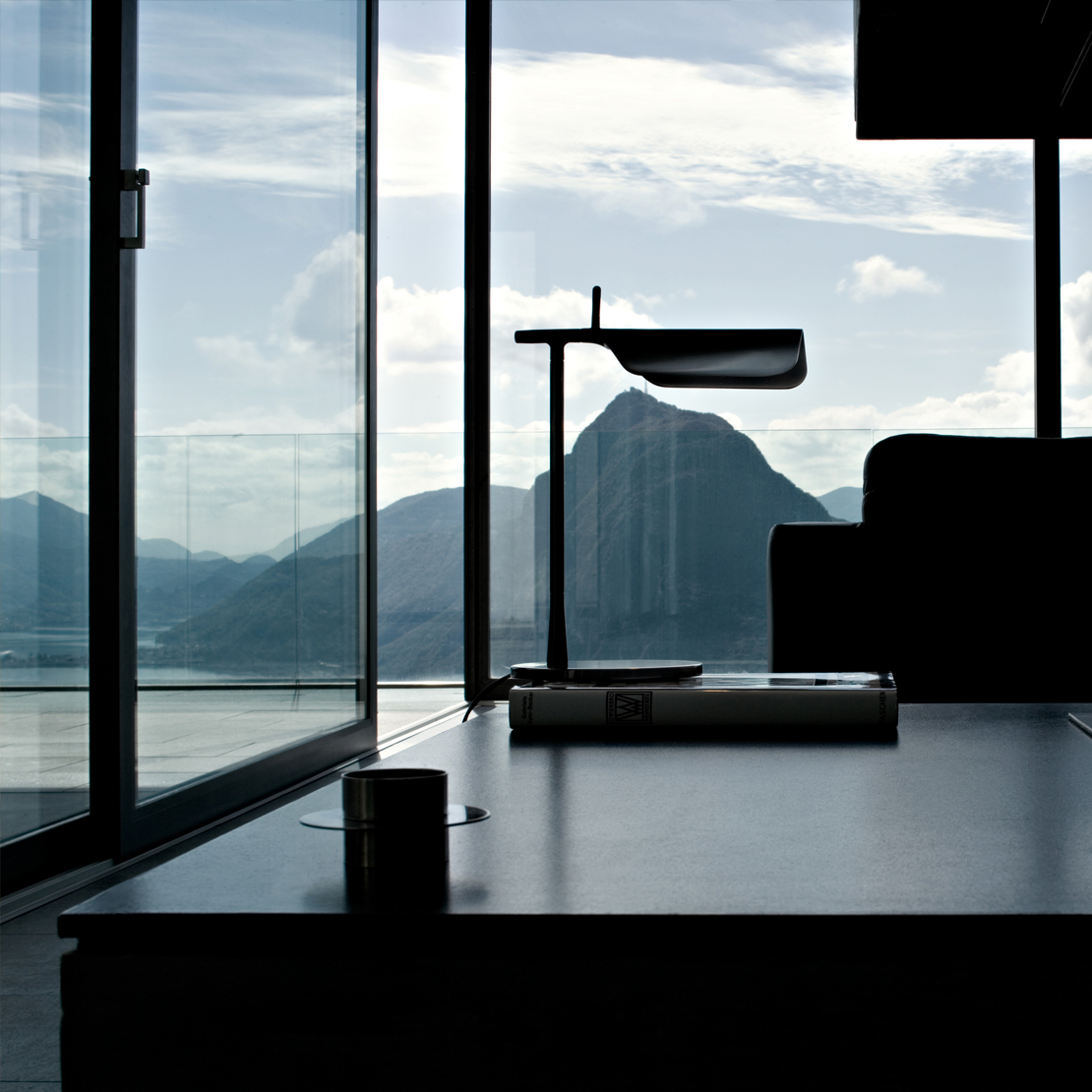 Browse all Tab Table products | Flos