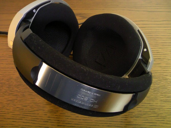 ゼンハイザーの超高級ヘッドホン（16万円）「HD800」レビュー