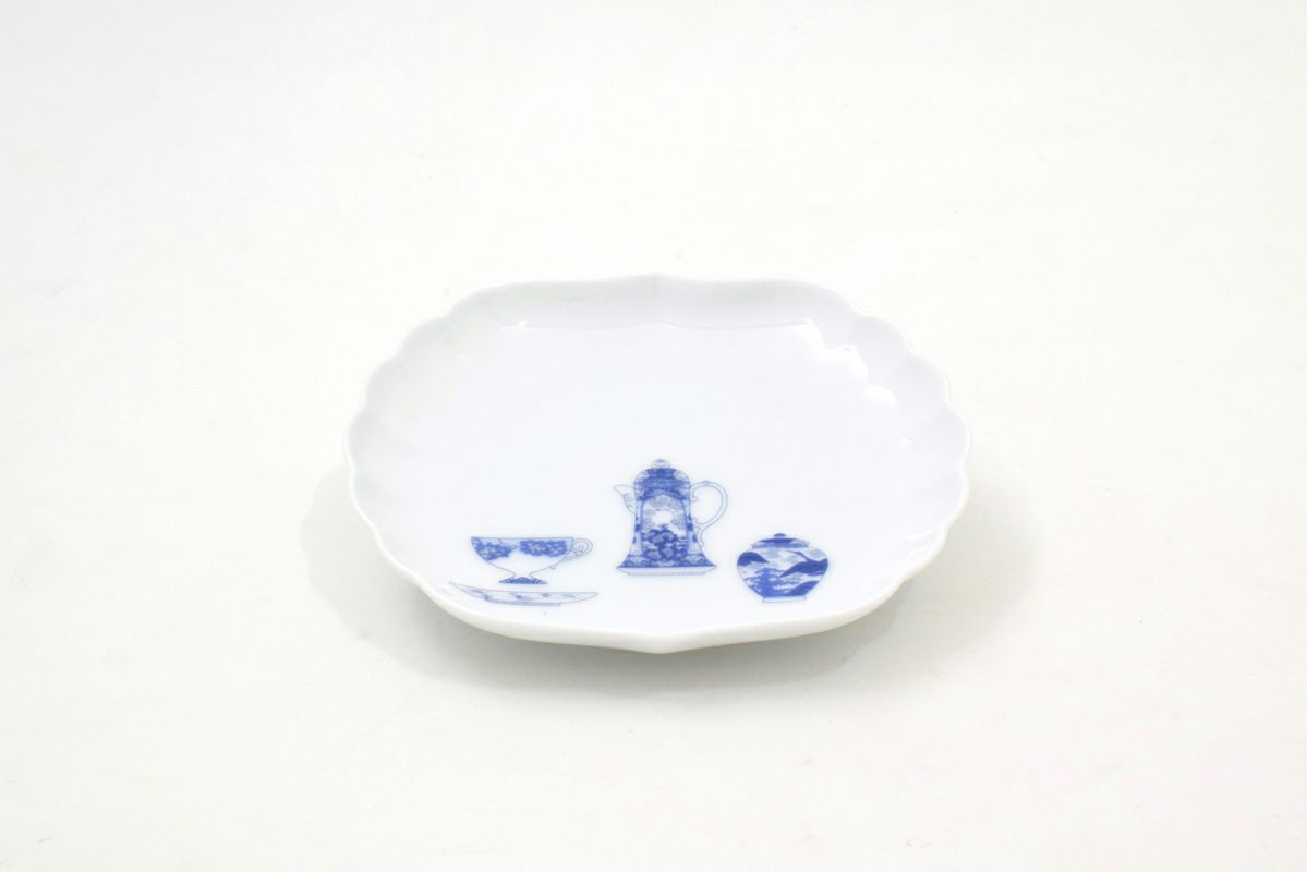 ブルーチャイナⅡ 菊中割小皿 1枚 | 有田焼 深川製磁｜公式オンライン