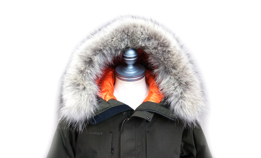 マムートダウンジャケットのフードファー製作 | (有)大木毛皮店